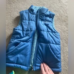Columbia vest-reversible